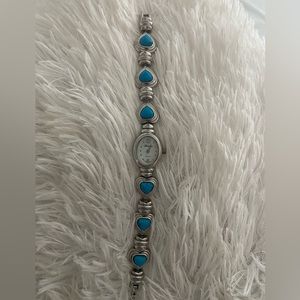 Beautiful new ladies fashion watch